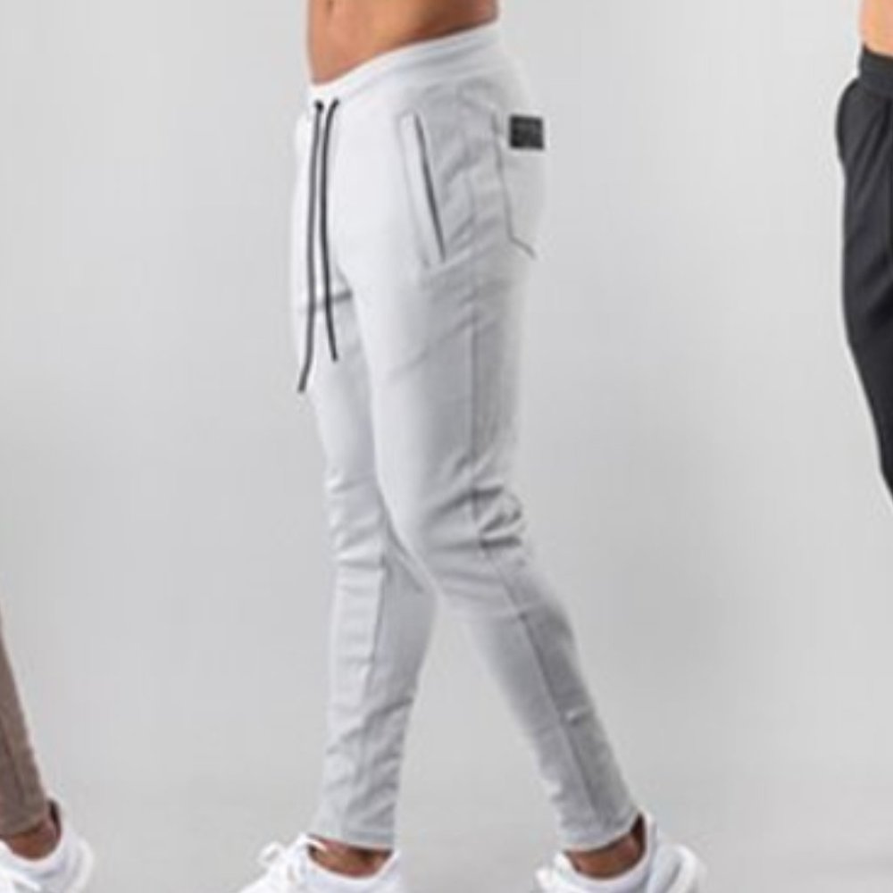 Alphalete Identity Jogger - Light Grey